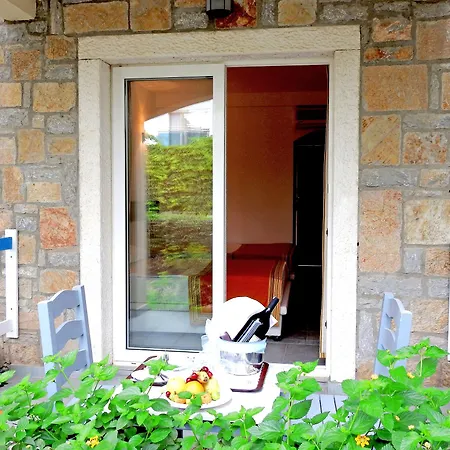 Tiana 图尔古特雷斯