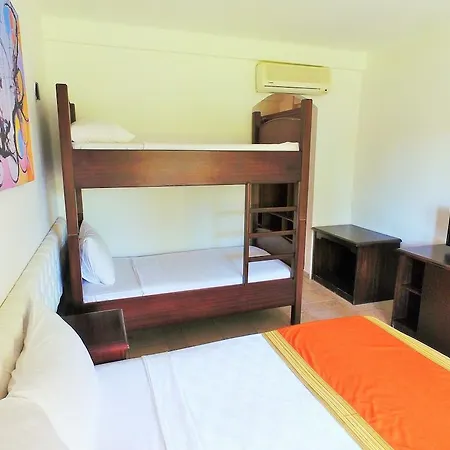 Tiana 4* 图尔古特雷斯