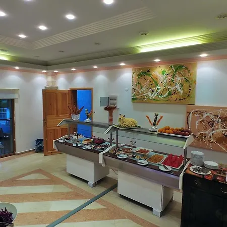 Tiana 4* 图尔古特雷斯