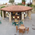 Ξενοδοχείο Tiana 4*