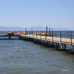 Ξενοδοχείο Tiana 4*
