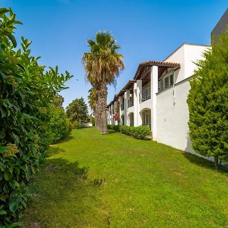 Tiana Hotel