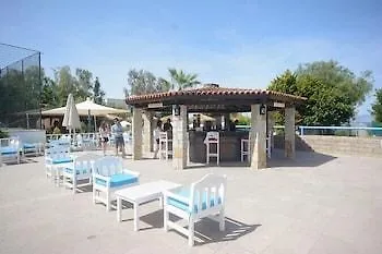 Tiana Hotel