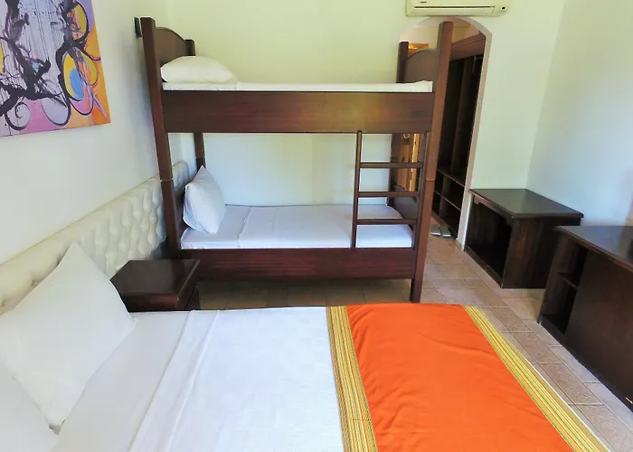 Otel Tiana Turgutreis