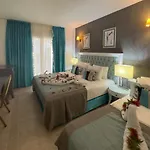 Tiana Hotel Turgutreis