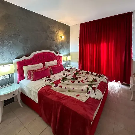 Hotel Tiana