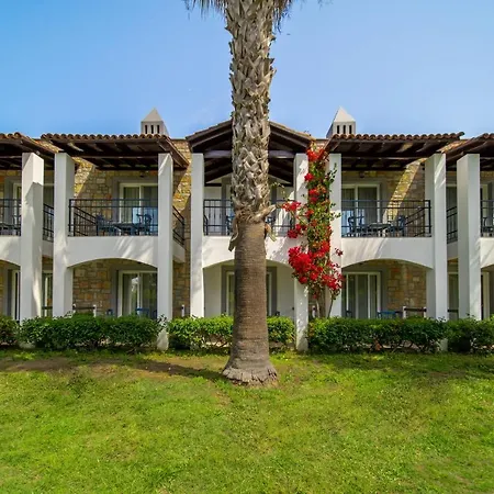 Tiana ホテル トゥルグトレイス